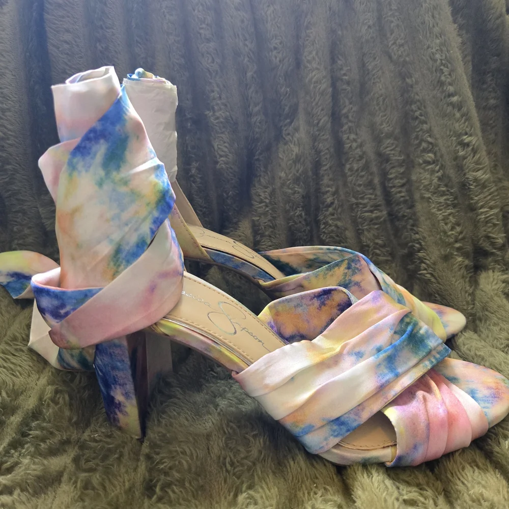 Jessica Simpson Vibrant Multicolor Heels - Picture 4 of 6
